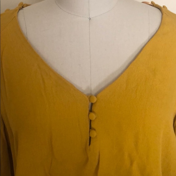 Zara long sleeve blouse with buttons - Picture 6 of 7